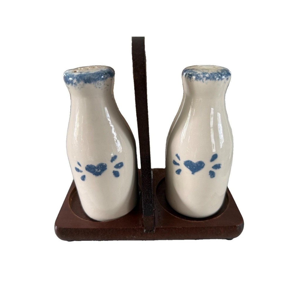 Country Style Milk Bottle Salt And Pepper Shakers With Wooden Stand Vintage